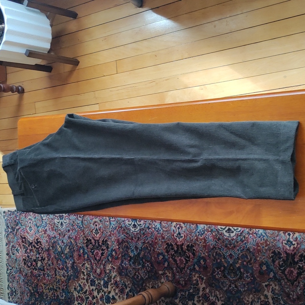 Turnbull & Asser Dark Green Corduroy Men's Pants - Picture 8 of 8
